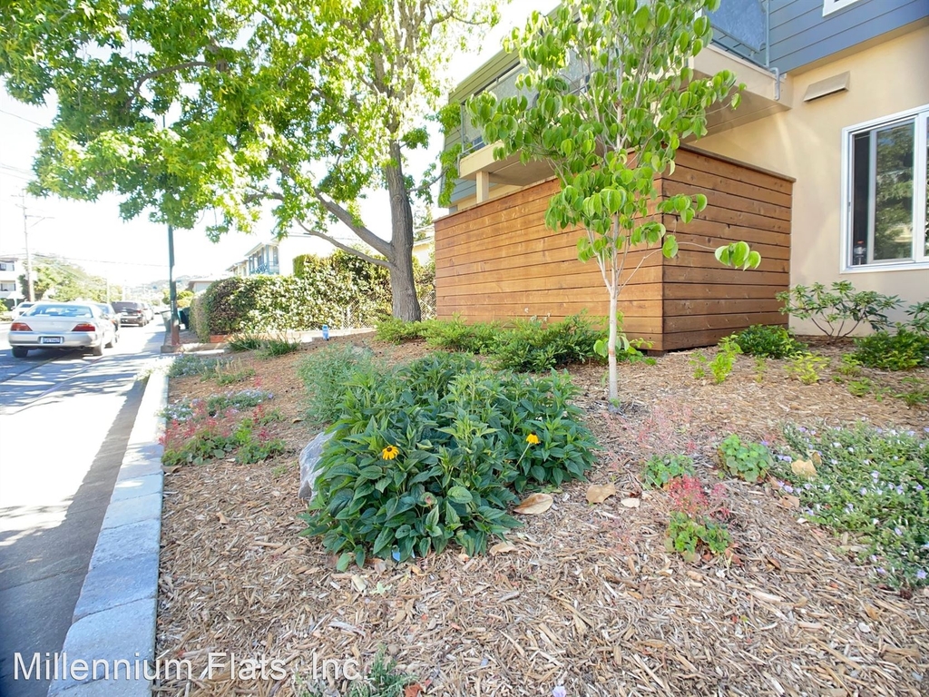 2712 Flores Street - Photo 23