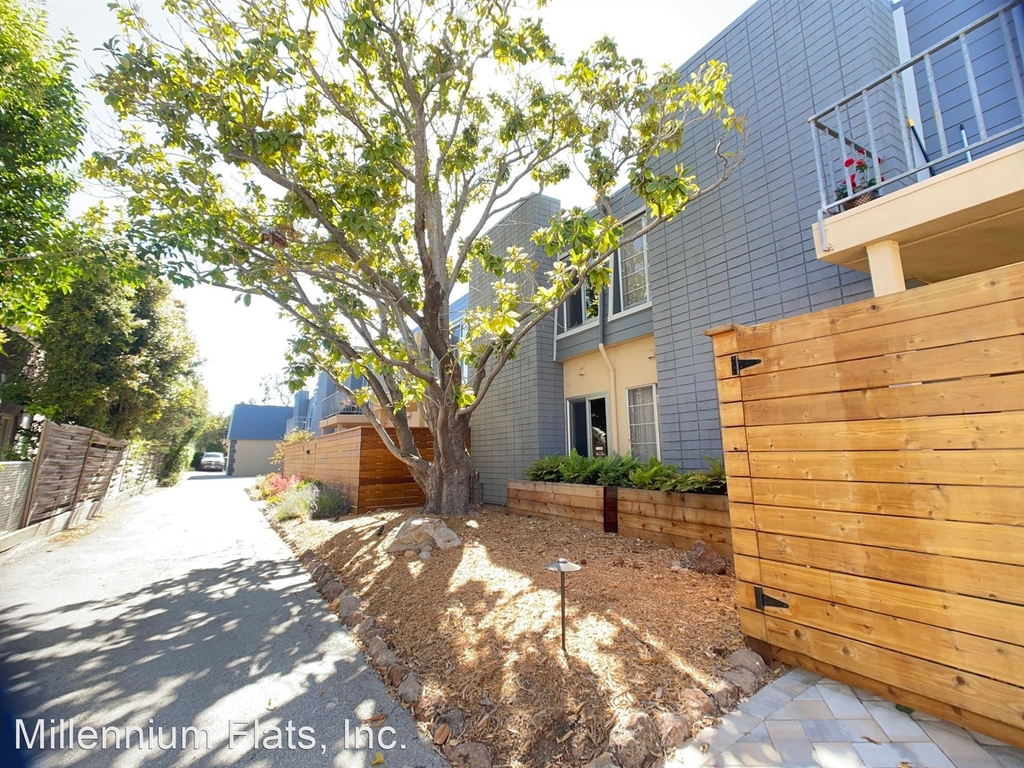 2712 Flores Street - Photo 22