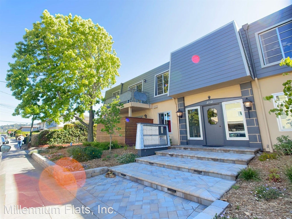 2712 Flores Street - Photo 25