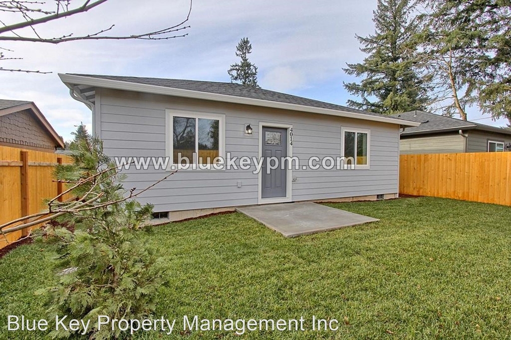 4014 Ne 137th Avenue - Photo 1