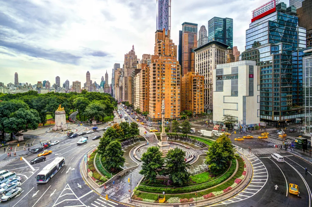 Columbus Circle - Photo 12