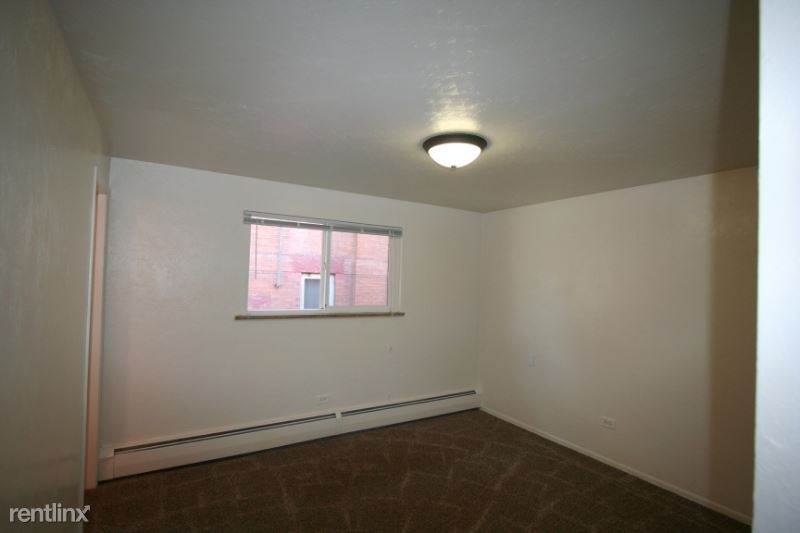 1057 Marion Street 2 - Photo 8