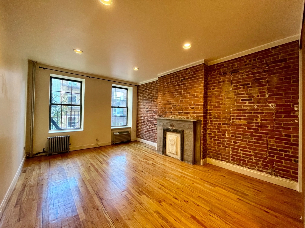 422 East 83rd Street - Photo 0