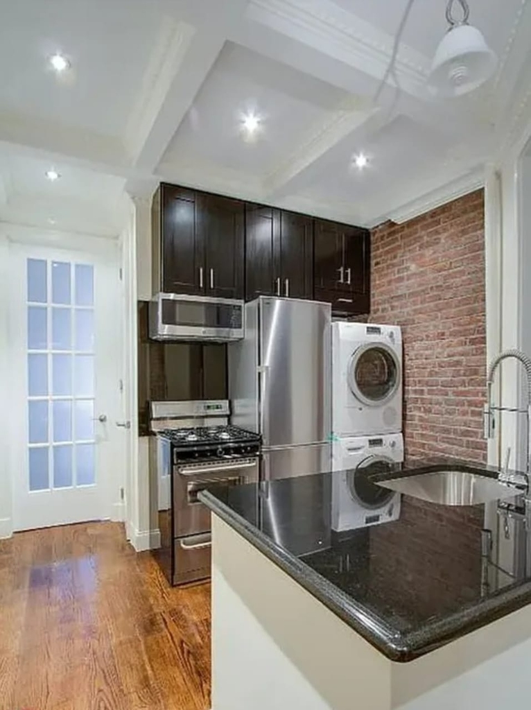 72 West 108th Street - Photo 2