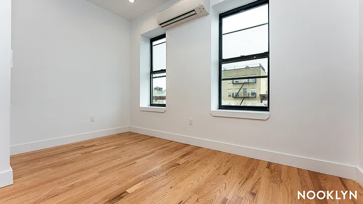 1330 St John's Place - Photo 17