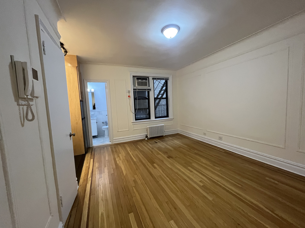 214 East 51st Street - Photo 0