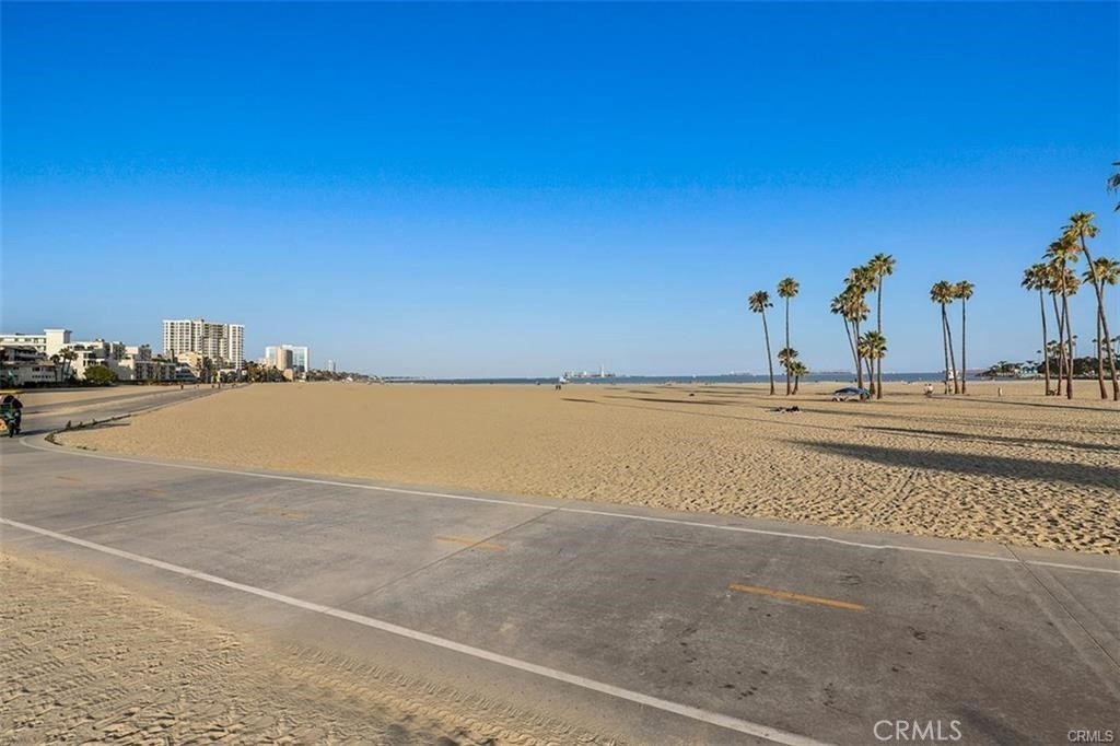 850 E Ocean Boulevard - Photo 4