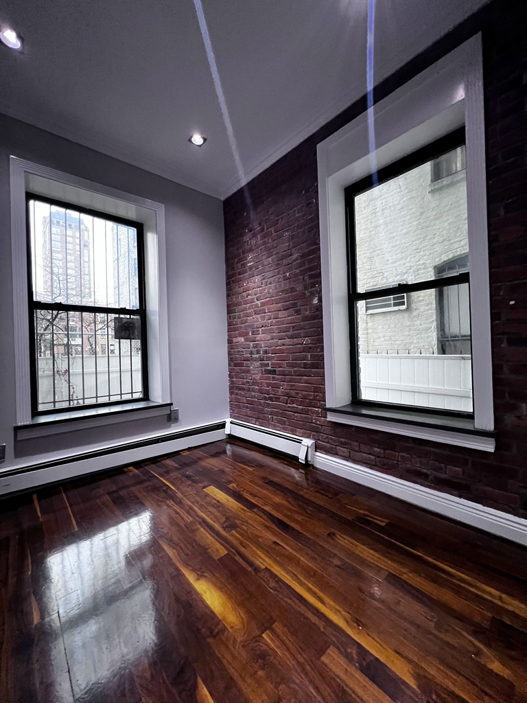 15 West 103rd Street - Photo 3