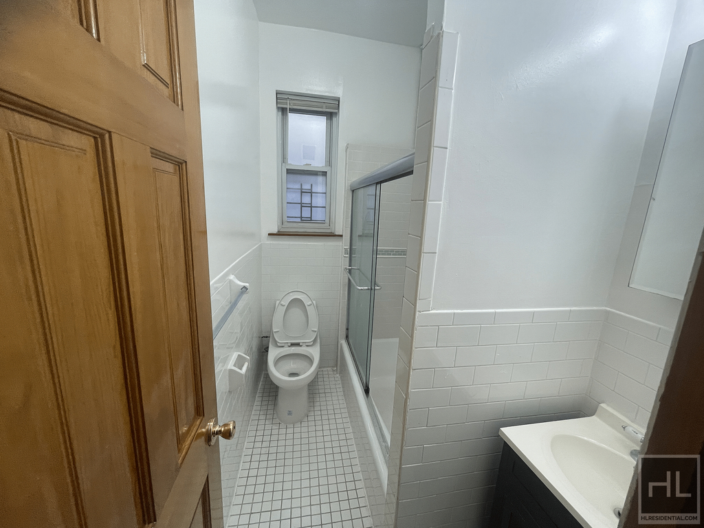 1587 Park Place - Photo 6