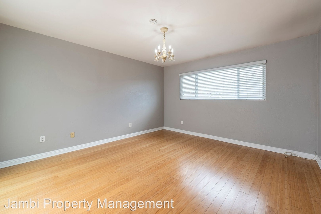 2410 Voorhees Avenue #5 - Photo 15