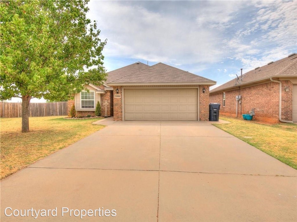 13660 Bradbury Lane, - Photo 0