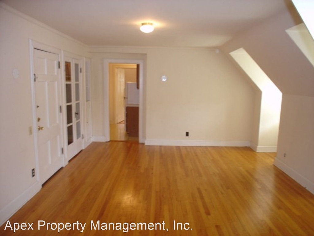 2206 Kendall Avenue - Photo 6