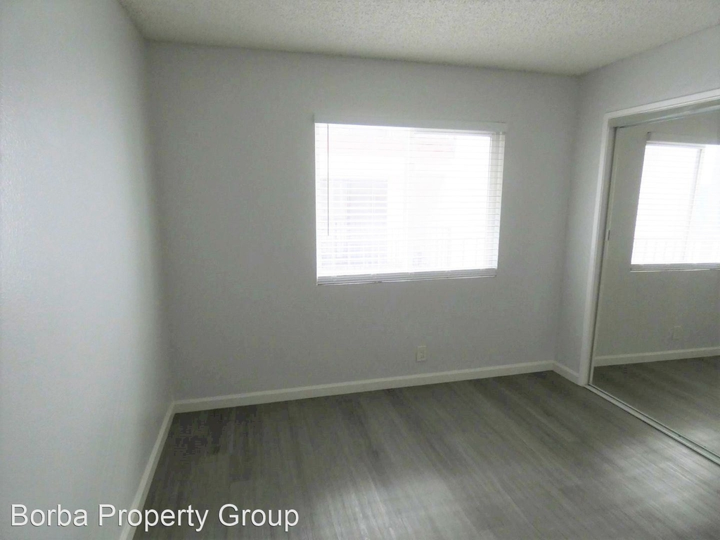 2382 Cedar Ave - Photo 9