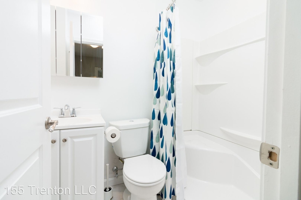 155 Trenton Street - Photo 8