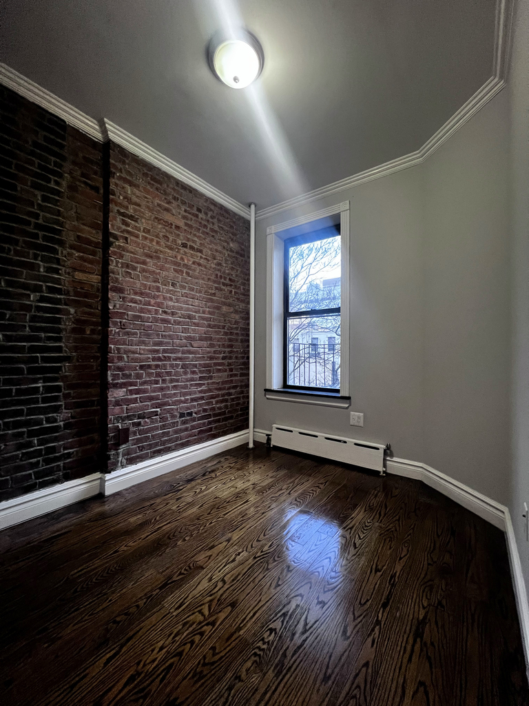 420 West 51st Street - Photo 8