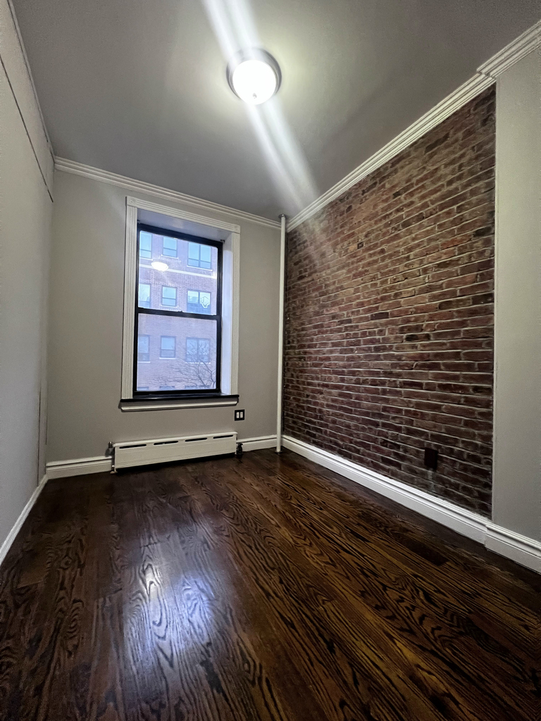 420 West 51st Street - Photo 11