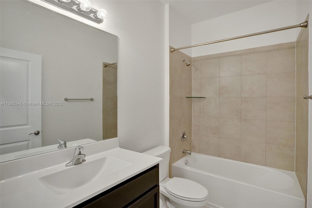 11318 Sw 254th Ter - Photo 27