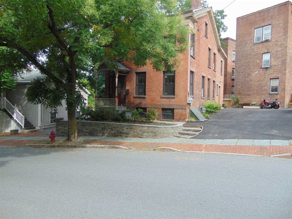 205 Union St - Photo 13