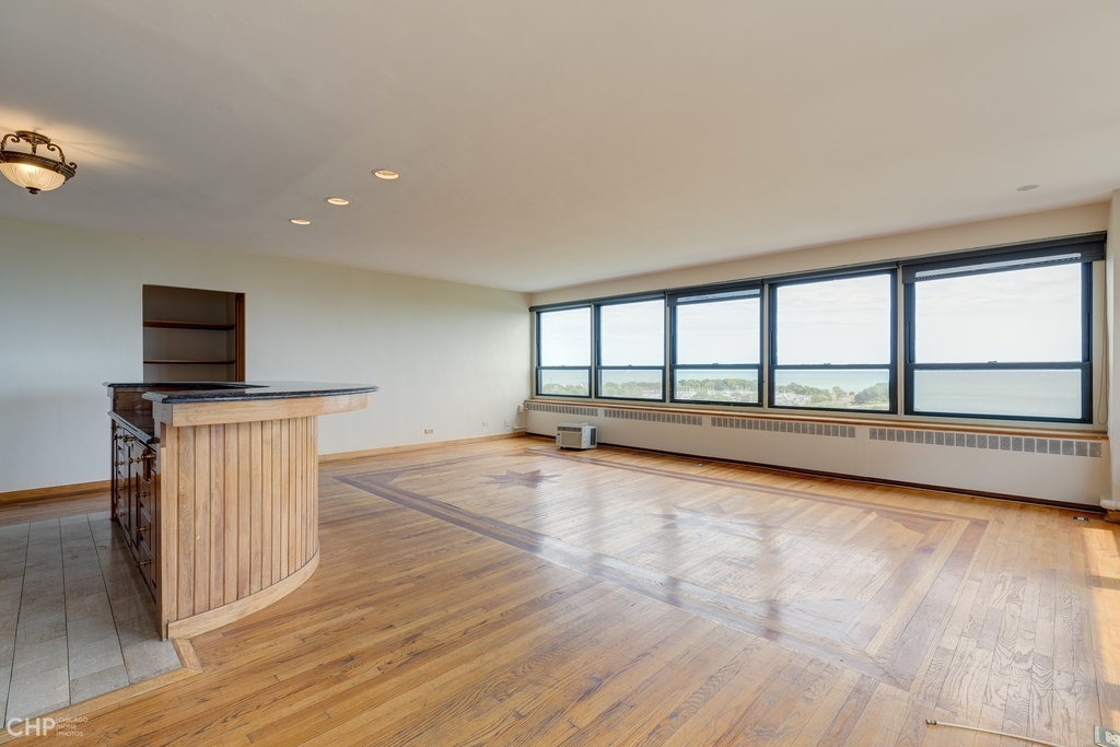 4180 N Marine Drive - Photo 8