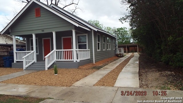 931 W Rosewood Ave - Photo 1