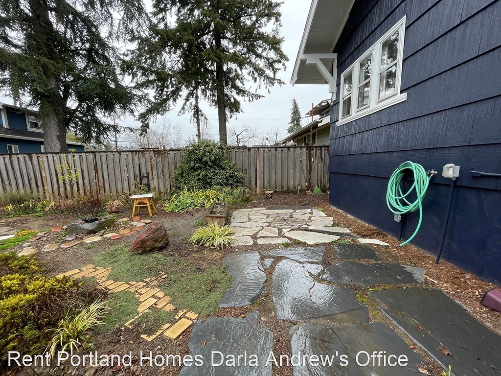 5919 Se 52nd Ave - Photo 23