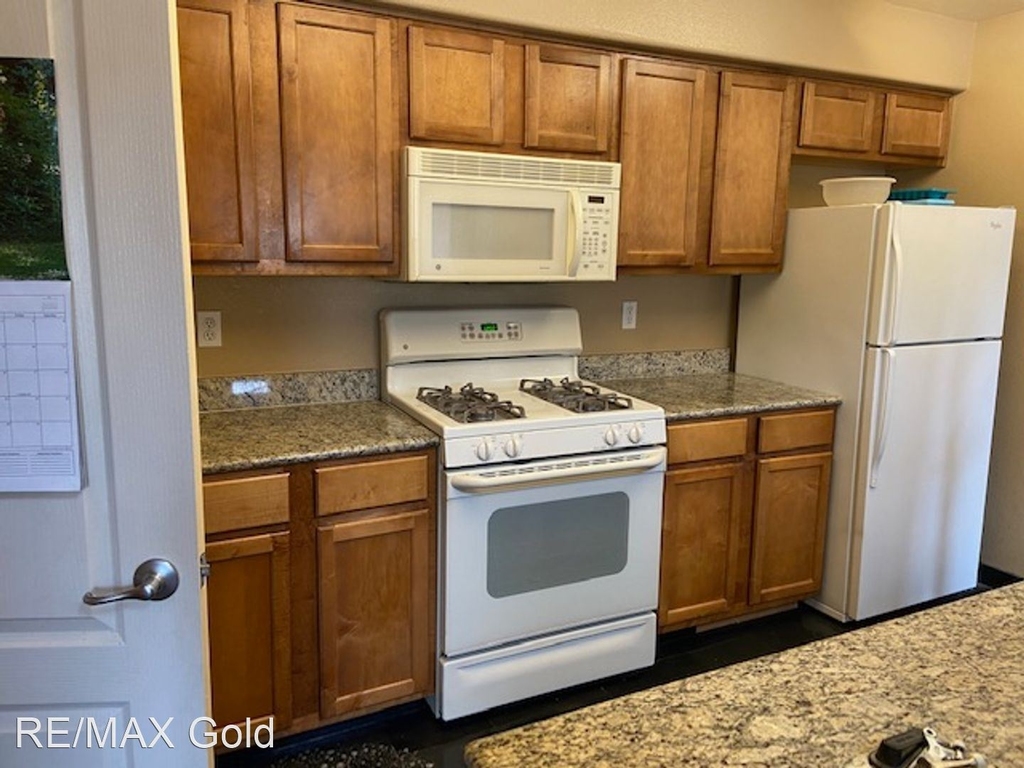 1325 South Meadows Parkway Unit 622 - Photo 9