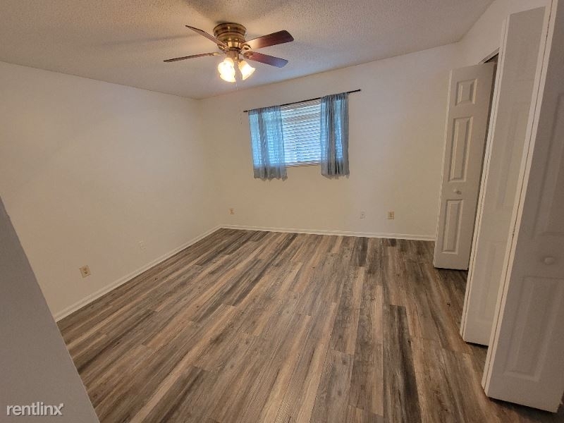 3801 Crown Point Road 2072 - Photo 23