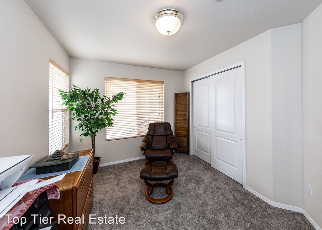 5715 Sonnet Heights - Photo 32