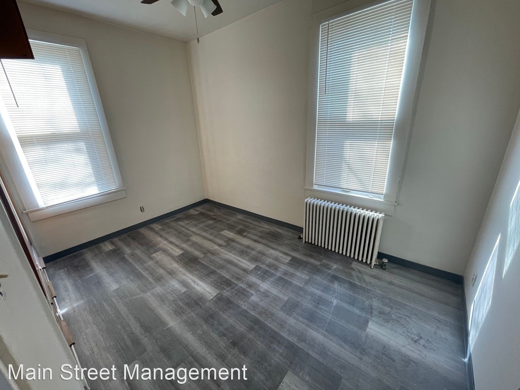 532 S Webster Ave. - Photo 2