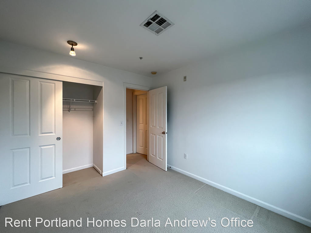 575 Nw Lost Springs Terrace #104 - Photo 24
