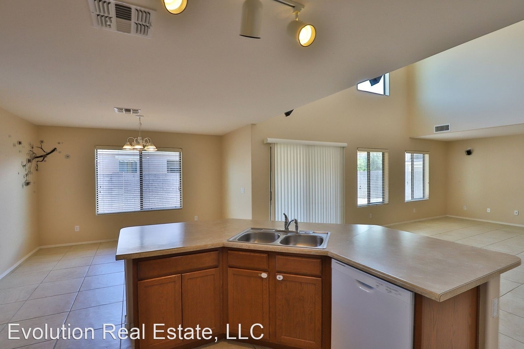 2691 S. Chaparral Rd. - Photo 22