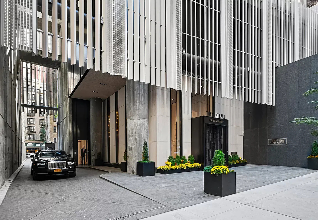 138 East 50th Street - Photo 4