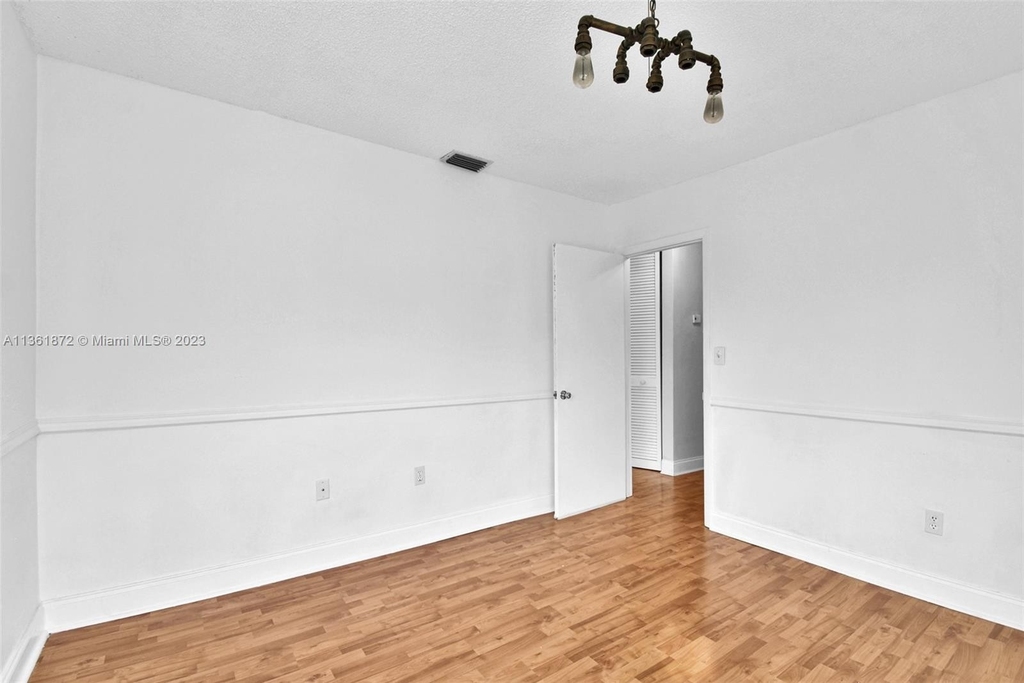 11243 Sw 9th Ct - Photo 37