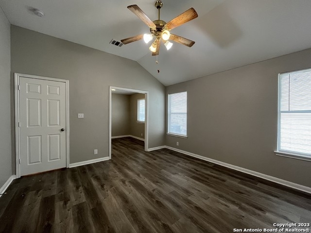 6407 Castle View - Photo 16