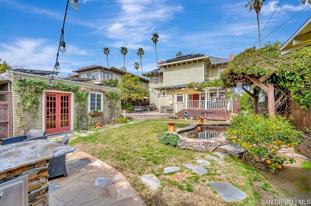 1851 Sunset Blvd - Photo 40