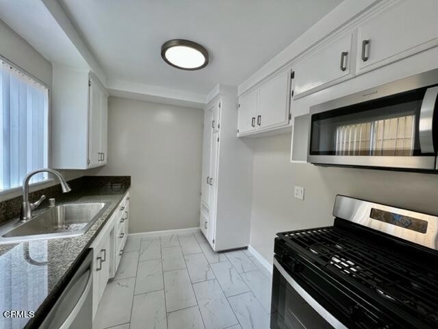 91 S Meridith Avenue - Photo 3