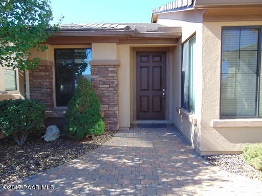 1331 Sabatina Street - Photo 2