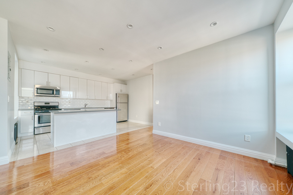 24-1 31st Street - Photo 2