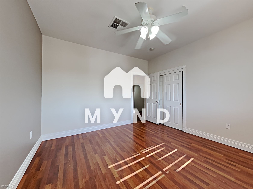 4490 Zev Ct - Photo 17