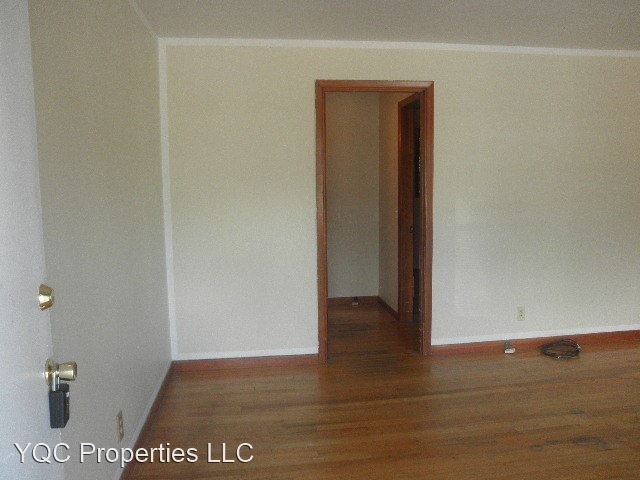 1317 E Reserve Street - Photo 3