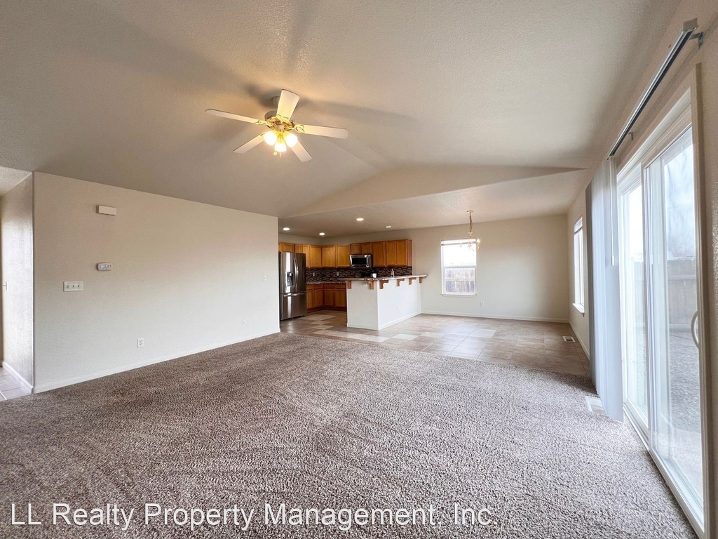 1026 Pepper Lane - Photo 19