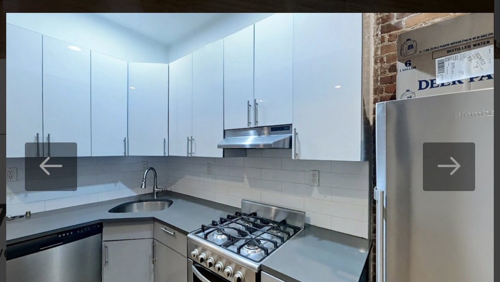 1047 Bedford Avenue - Photo 2