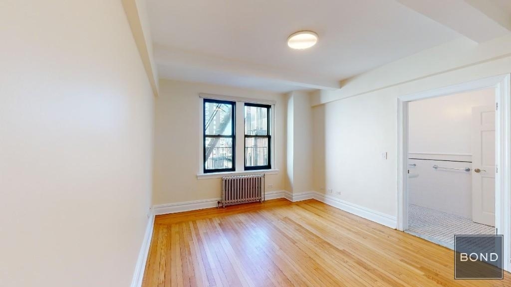 210 East 68th Street - Photo 5