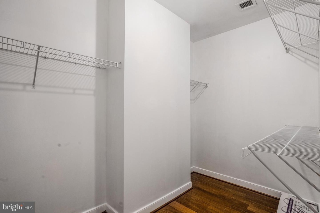 631 D St Nw #130 - Photo 41