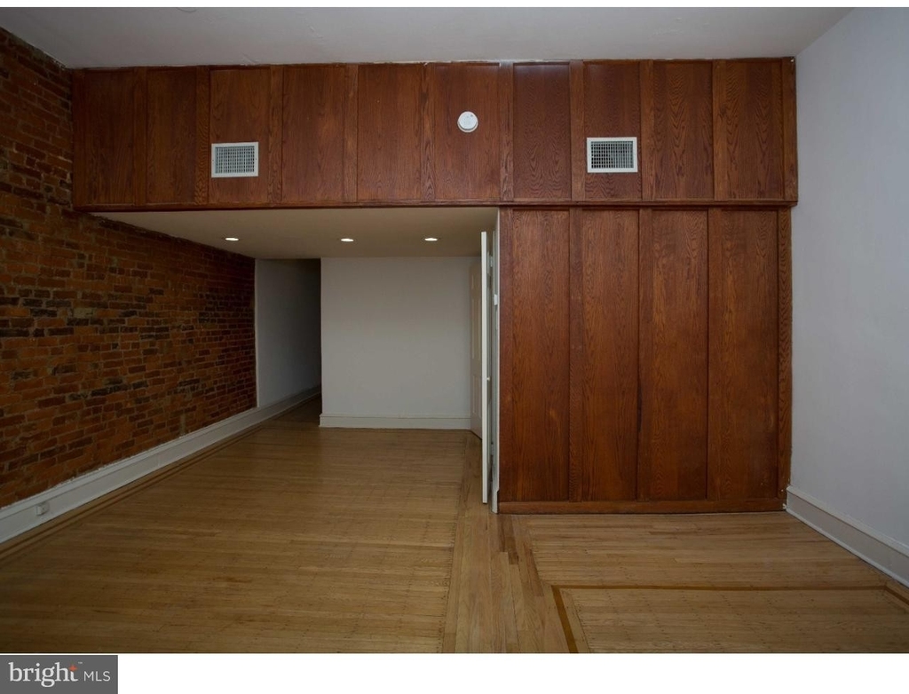 510 Spruce Street - Photo 1