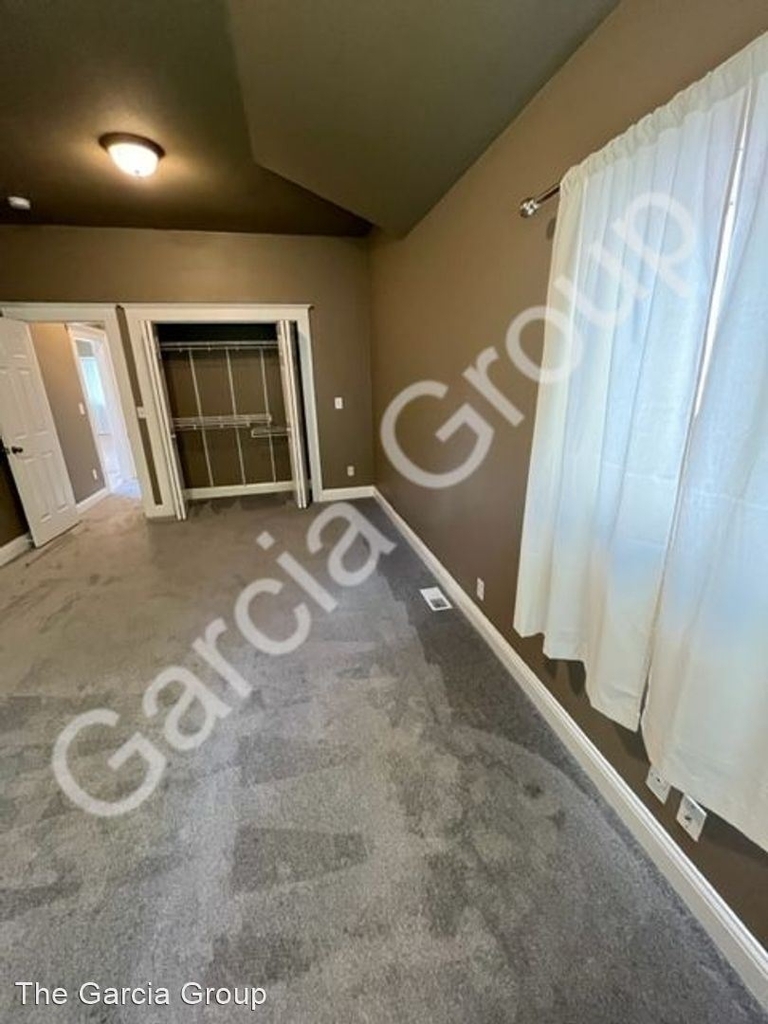 4524 Ne 6th Ave - Photo 9