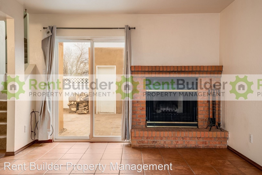 5447 6th St. Nw - Photo 4