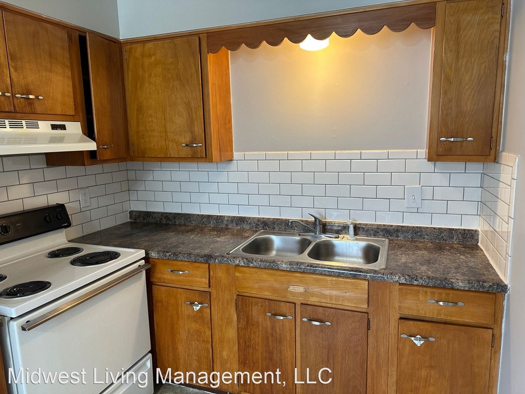 7036 East 10th Street - Photo 17