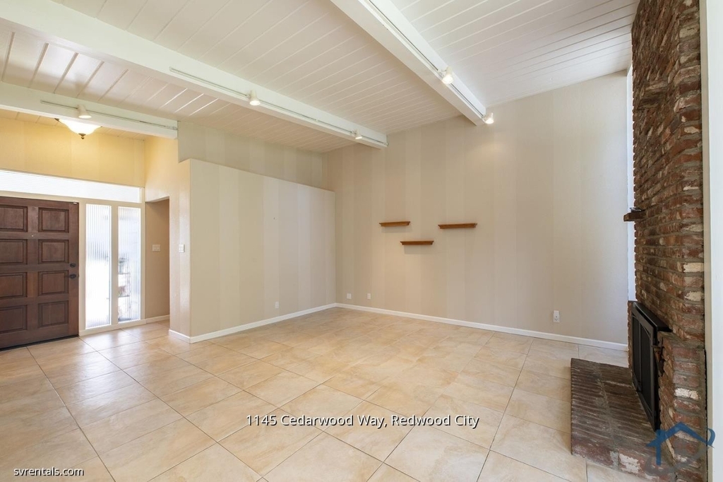 1145 Cedarwood Way - Photo 2