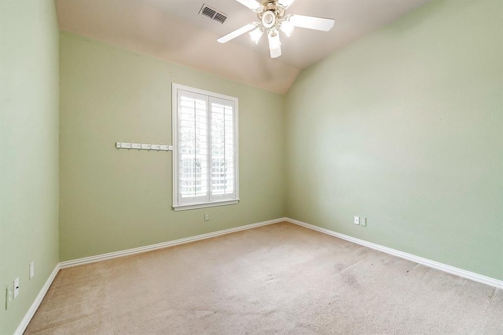 2305 Conroe Court - Photo 20